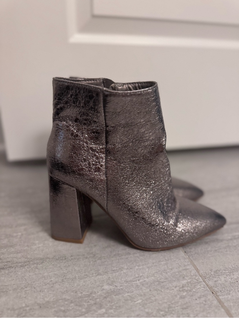 ShuShop Metallic Charcoal Pointed Toe Block Heel Ankle Boots